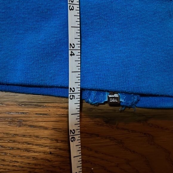 Turquoise Oakley Womens zip up hooded jacket with sleeve print size medium - Picture 13 of 14